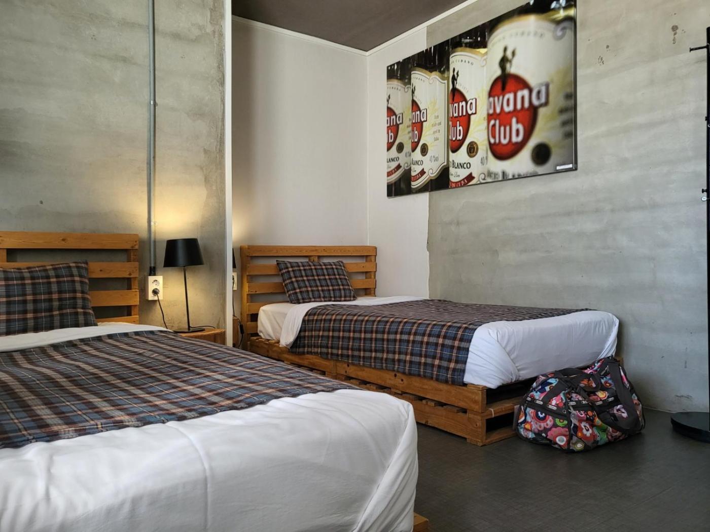 Mido Hostel Согвипхо Экстерьер фото