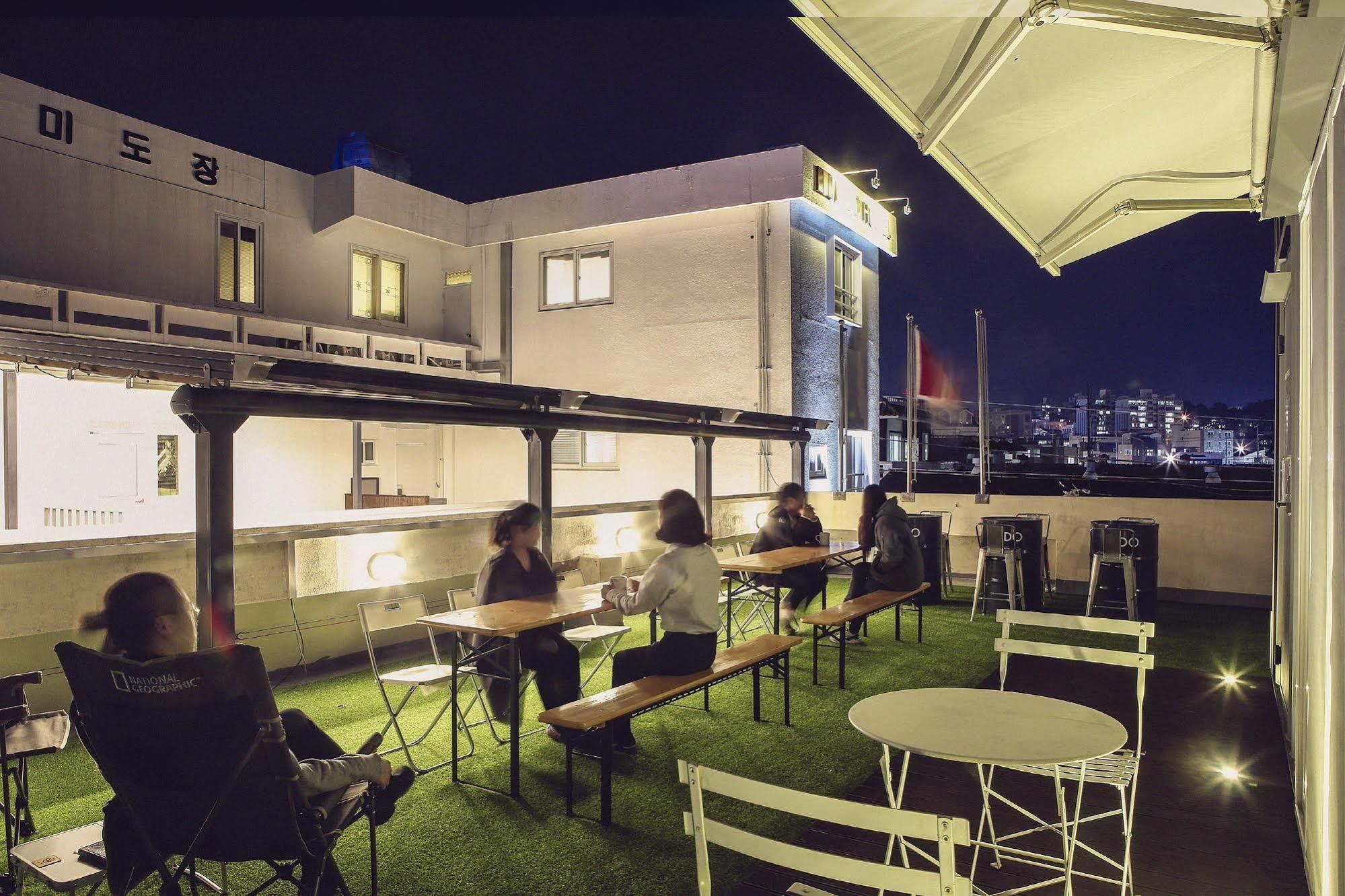 Mido Hostel Согвипхо Экстерьер фото
