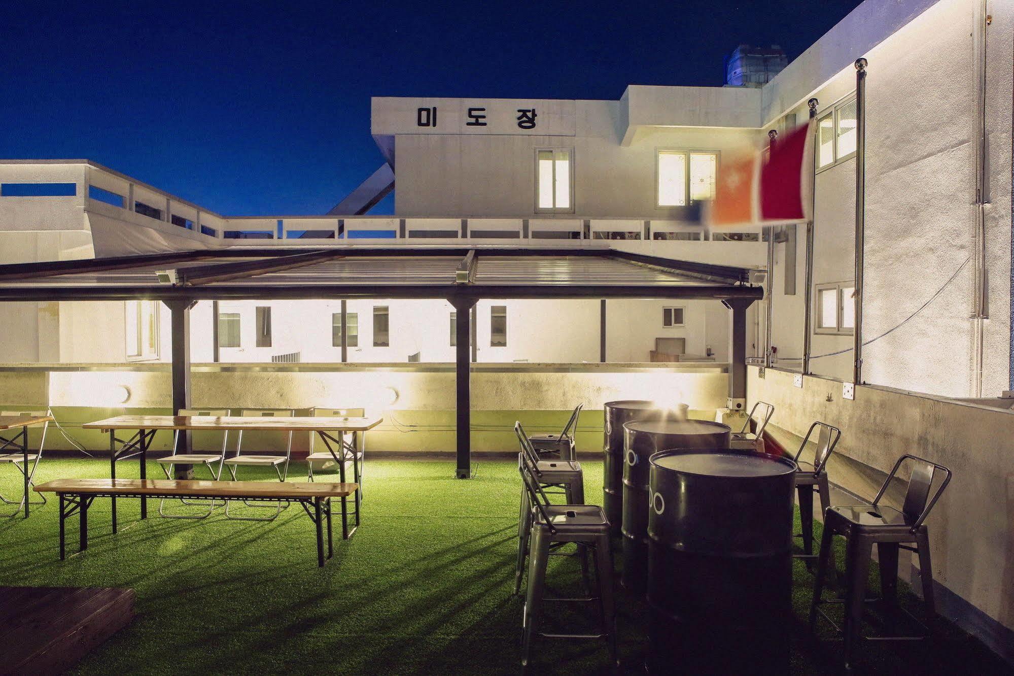 Mido Hostel Согвипхо Экстерьер фото